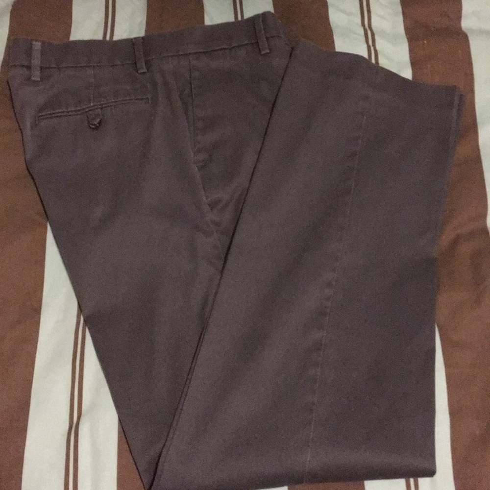 Men's navy Dockers D2